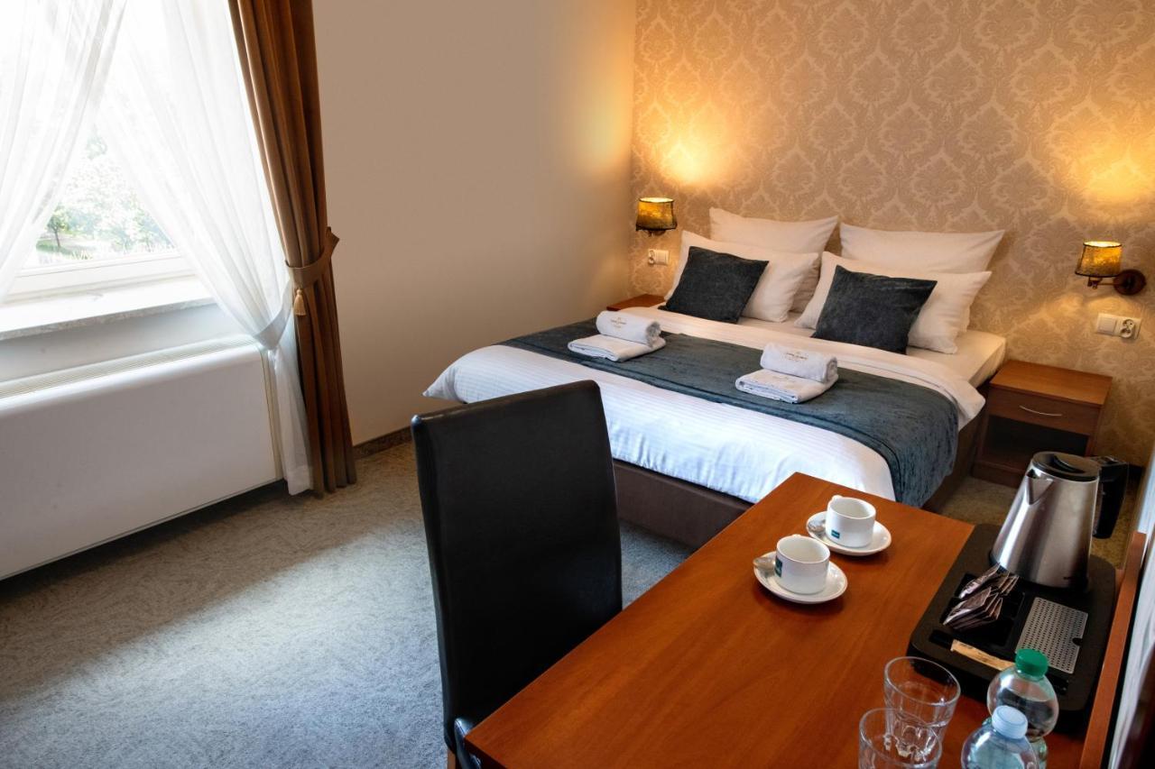 Aparthotel Globus Krakow Exterior photo
